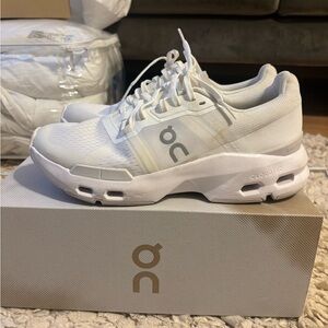 Women’s On Cloudpulse